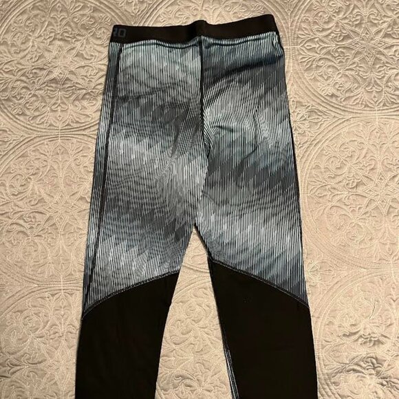 Nike Dri-Fit Yoga Pants / Size M - Picture 3 of 6